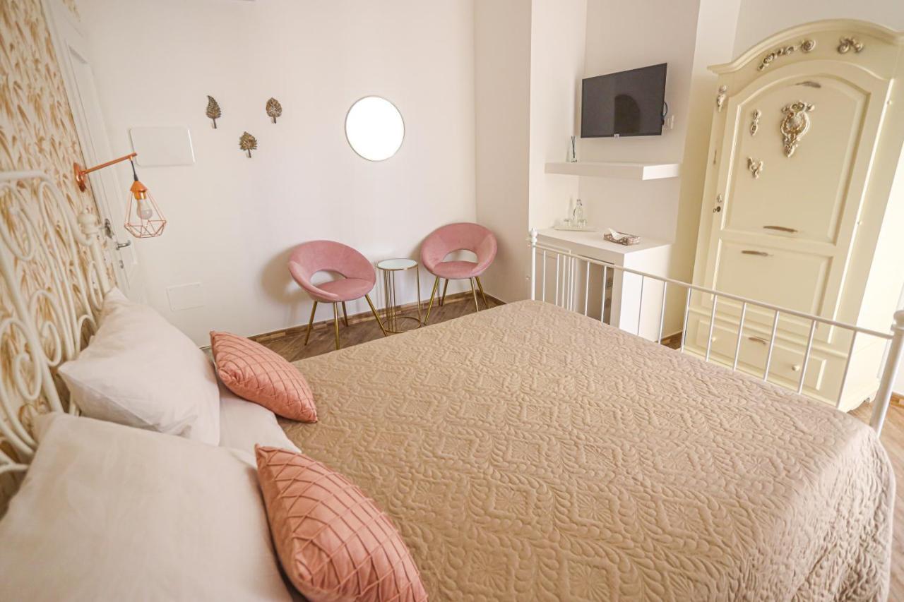 B&B La Fenice Suite Σαλέρνο Εξωτερικό φωτογραφία