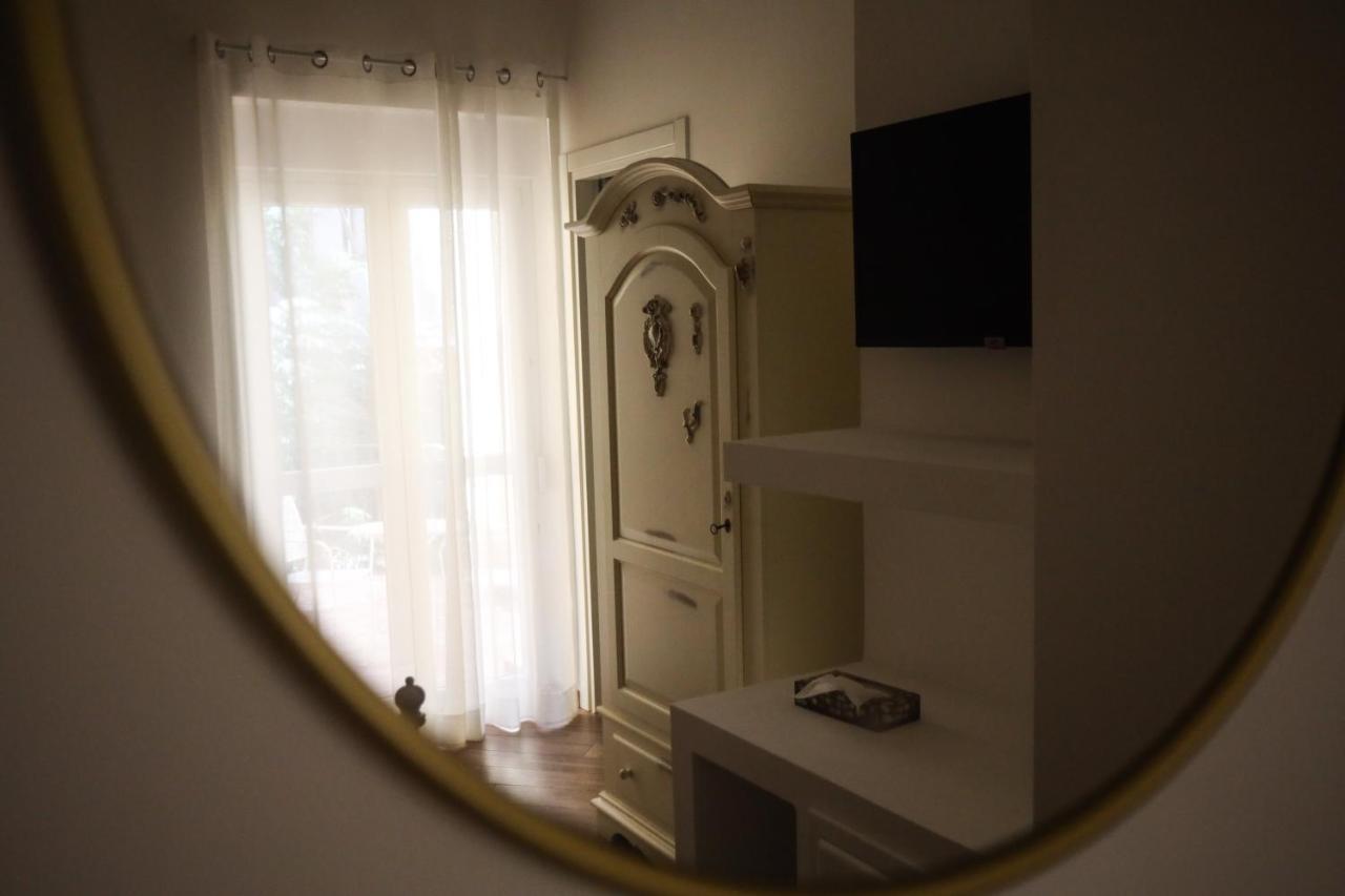 B&B La Fenice Suite Σαλέρνο Εξωτερικό φωτογραφία
